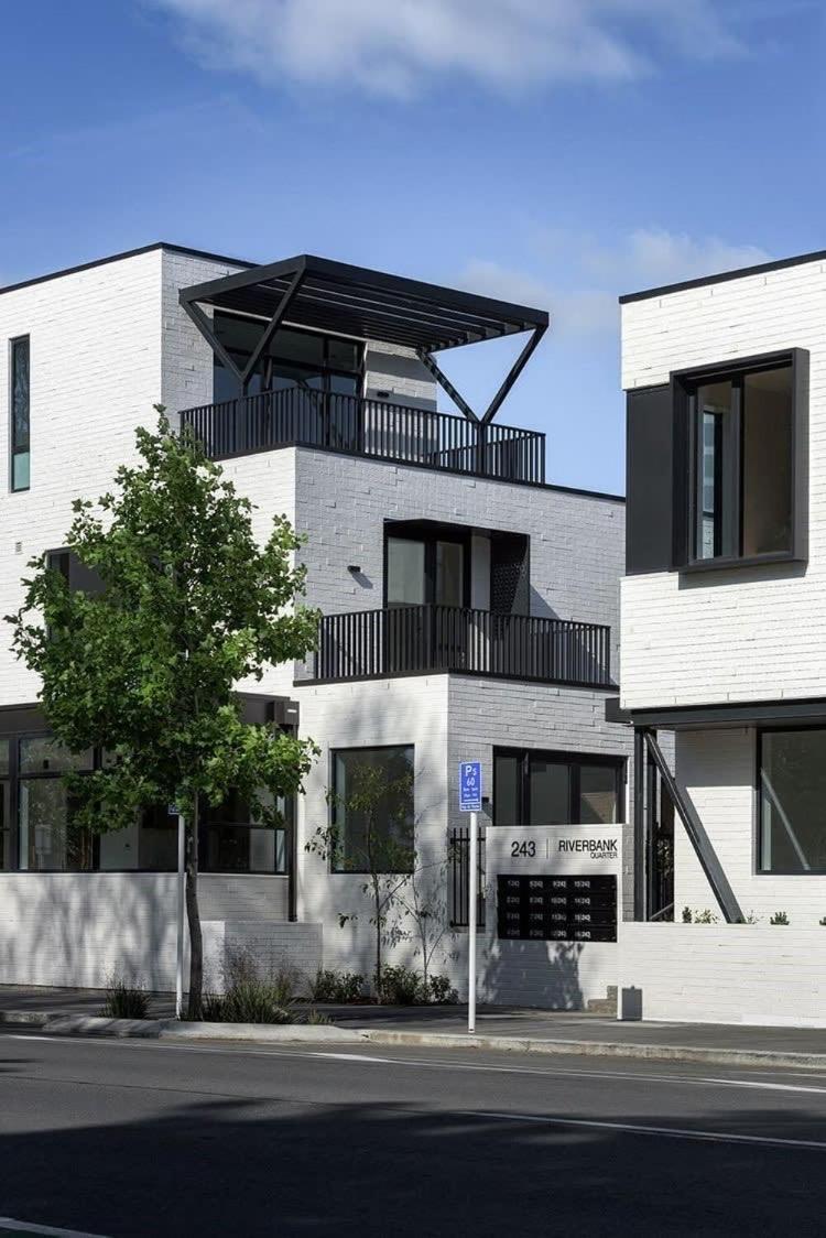 Chic And Contemporary Living At Cambridge Terrace Vila Christchurch Exterior foto