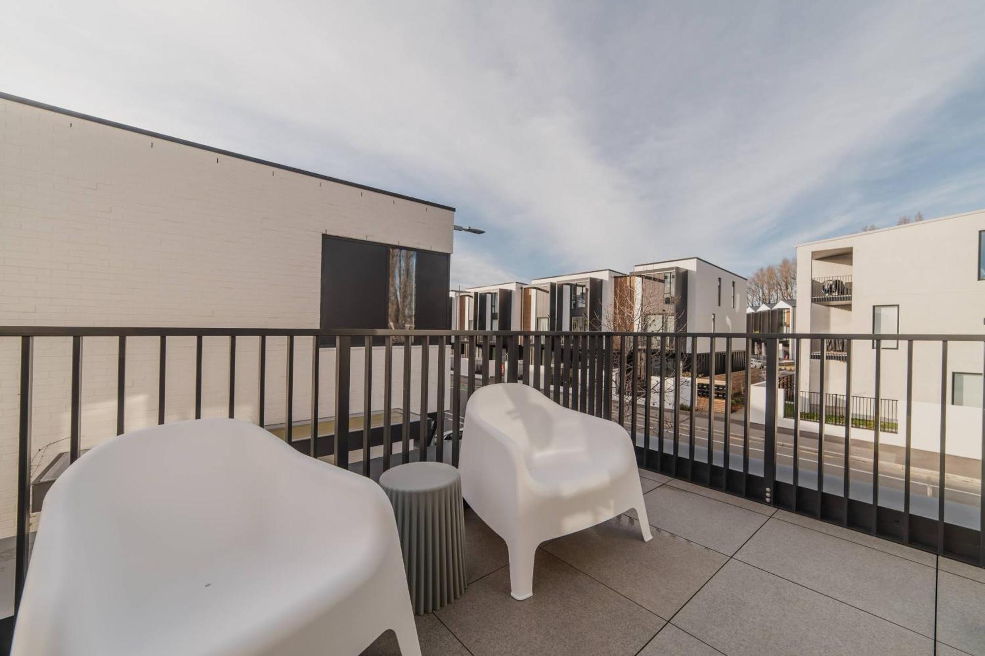 Chic And Contemporary Living At Cambridge Terrace Vila Christchurch Exterior foto