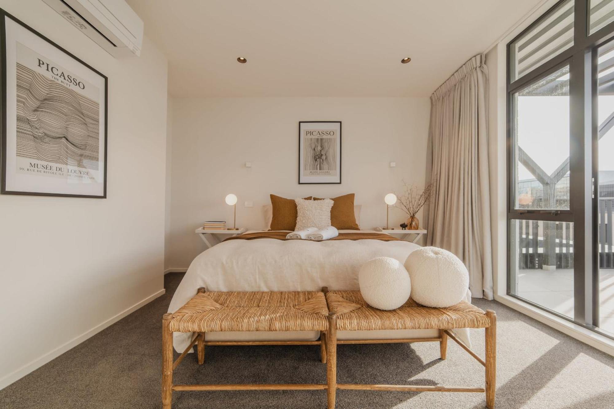 Chic And Contemporary Living At Cambridge Terrace Vila Christchurch Exterior foto